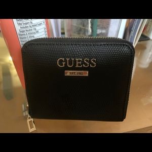 Guess|Wallet